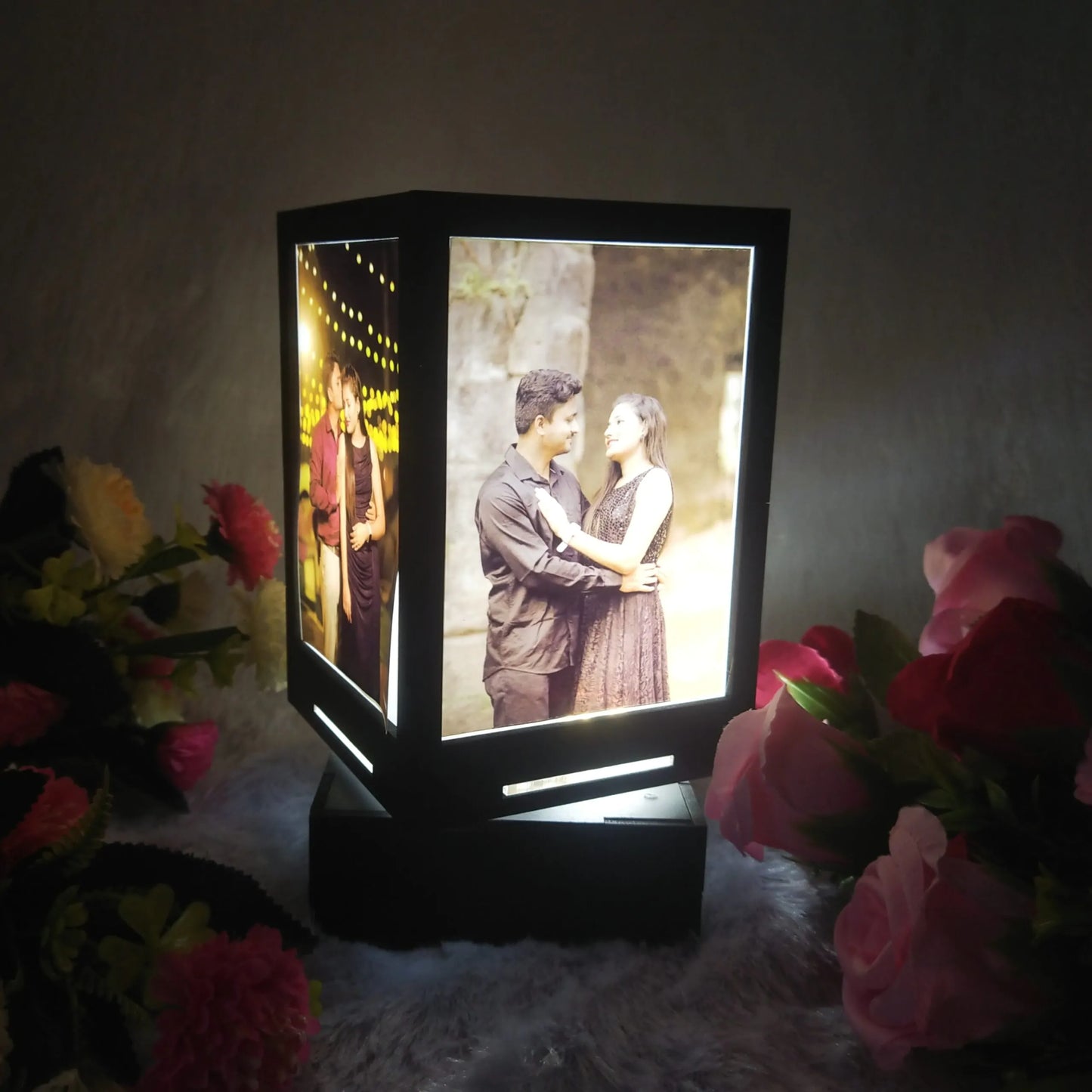 Customized Wooden Rotating Photo Lamp