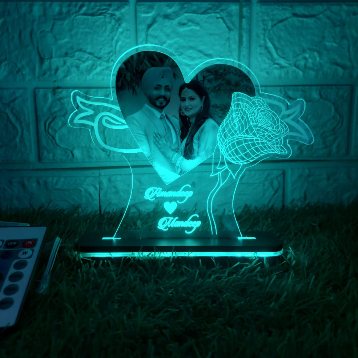 PERSONALIZED 3D ACRYLIC HEART MULTI-LED TABLE LAMP