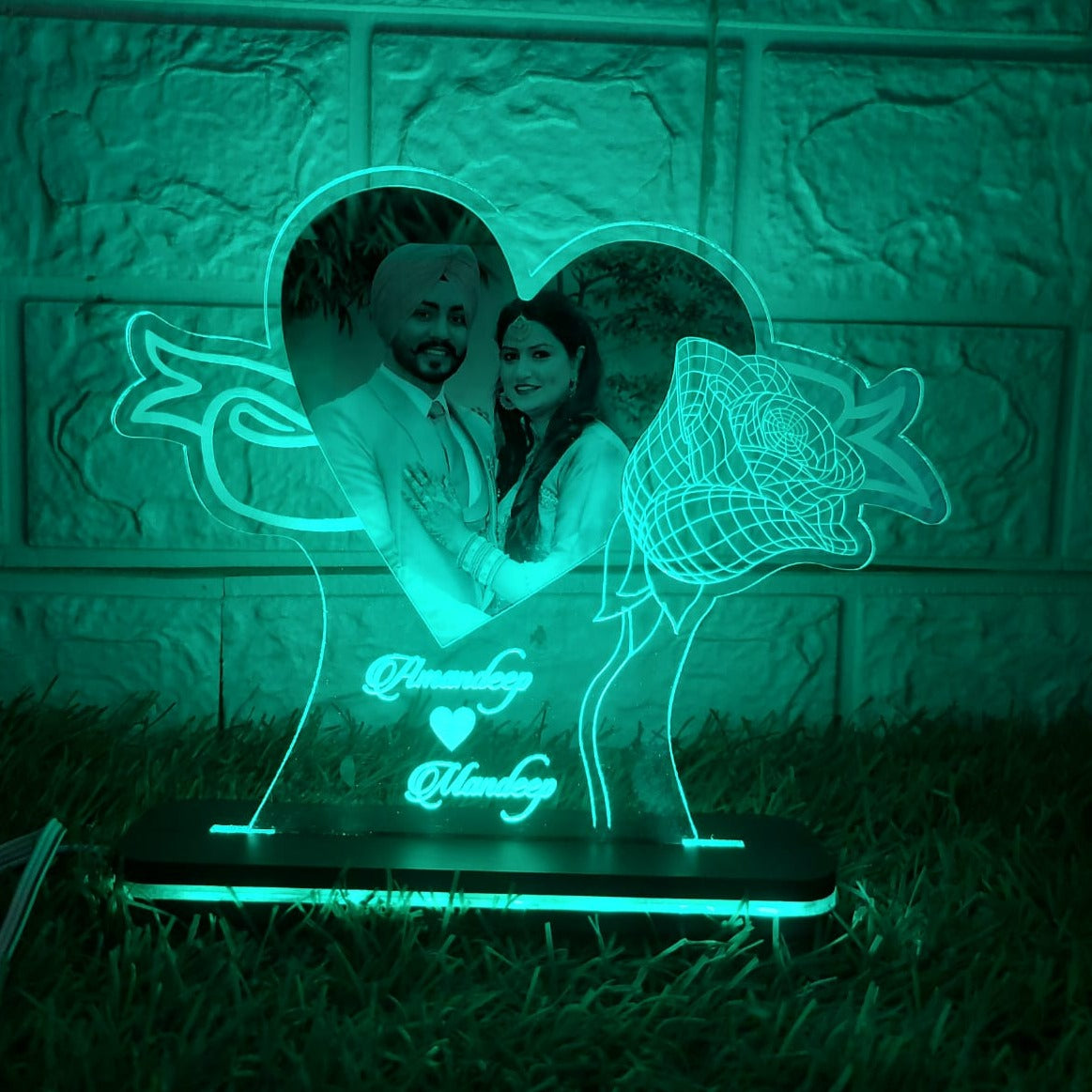 PERSONALIZED 3D ACRYLIC HEART MULTI-LED TABLE LAMP