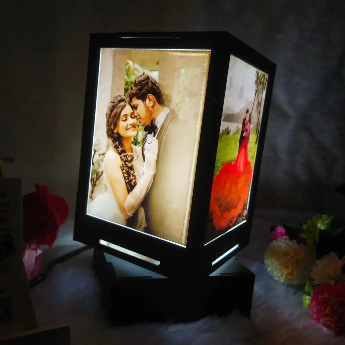 Customized Wooden Rotating Photo Lamp